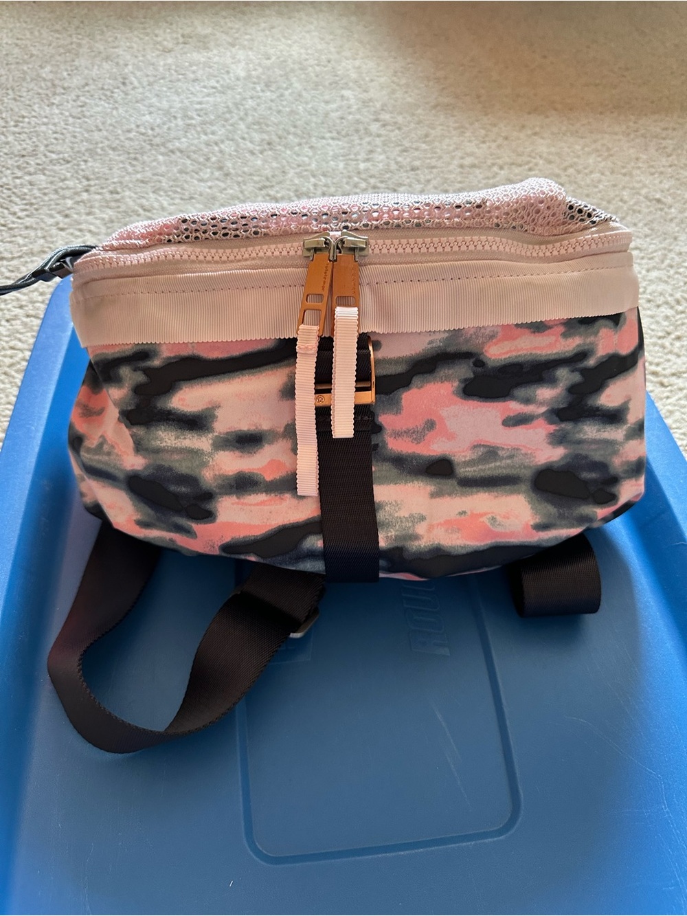 Lululemon crossbody or waist bag❤️